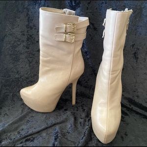 Cream platform boots 8.5
